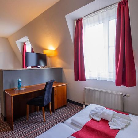 Seehotel Brandenburg An Der Havel Brielow Ngoại thất bức ảnh