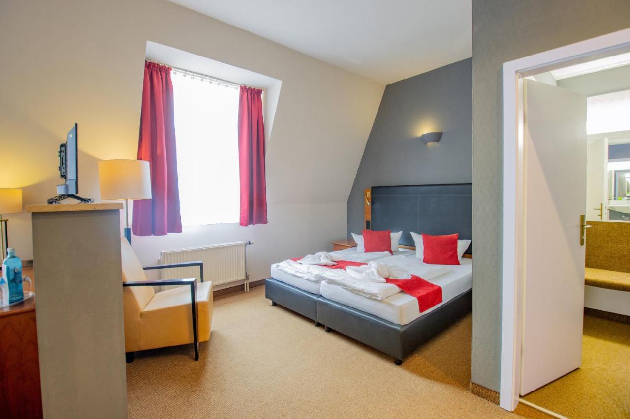 Seehotel Brandenburg An Der Havel Brielow Ngoại thất bức ảnh