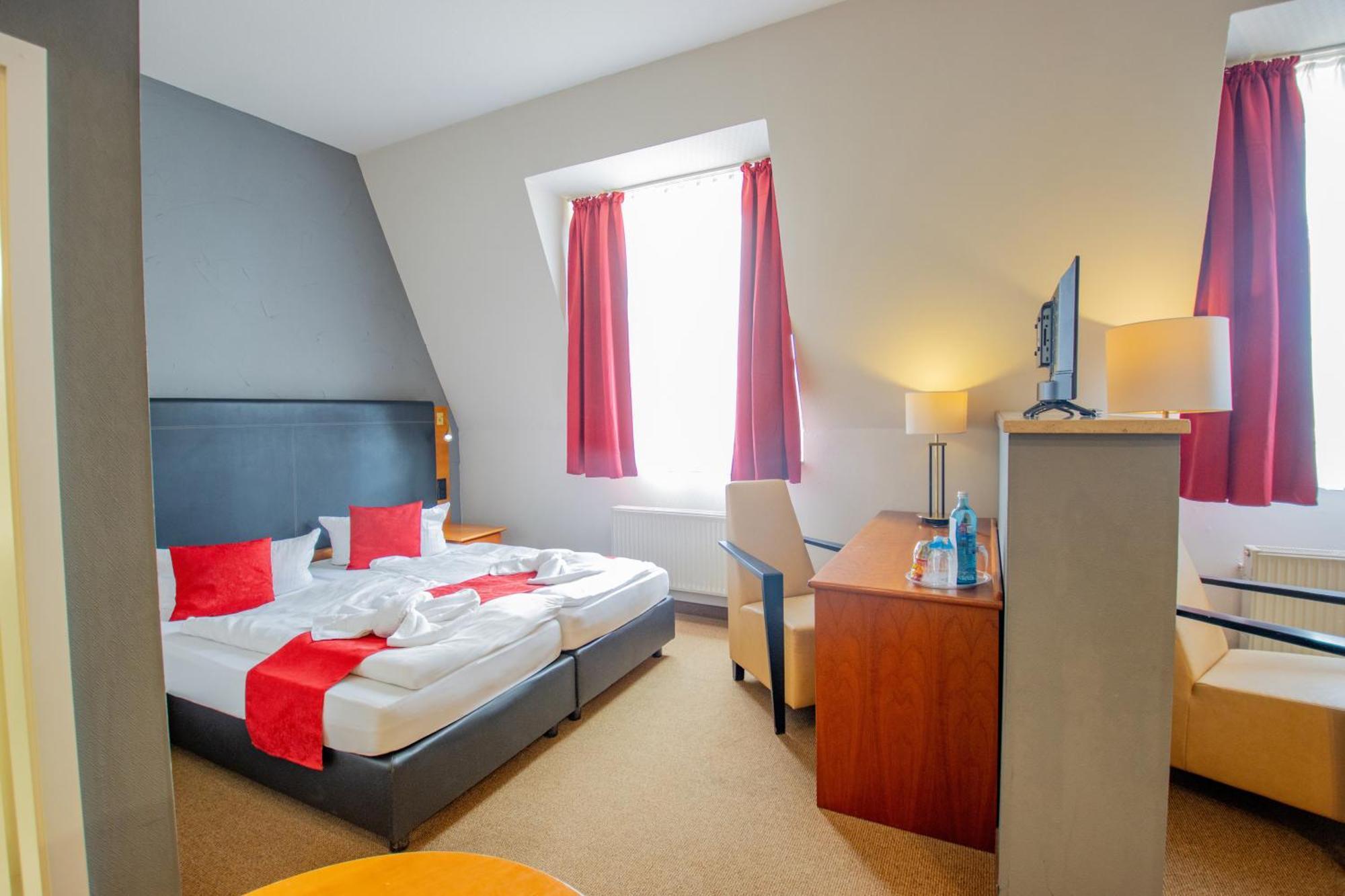 Seehotel Brandenburg An Der Havel Brielow Ngoại thất bức ảnh