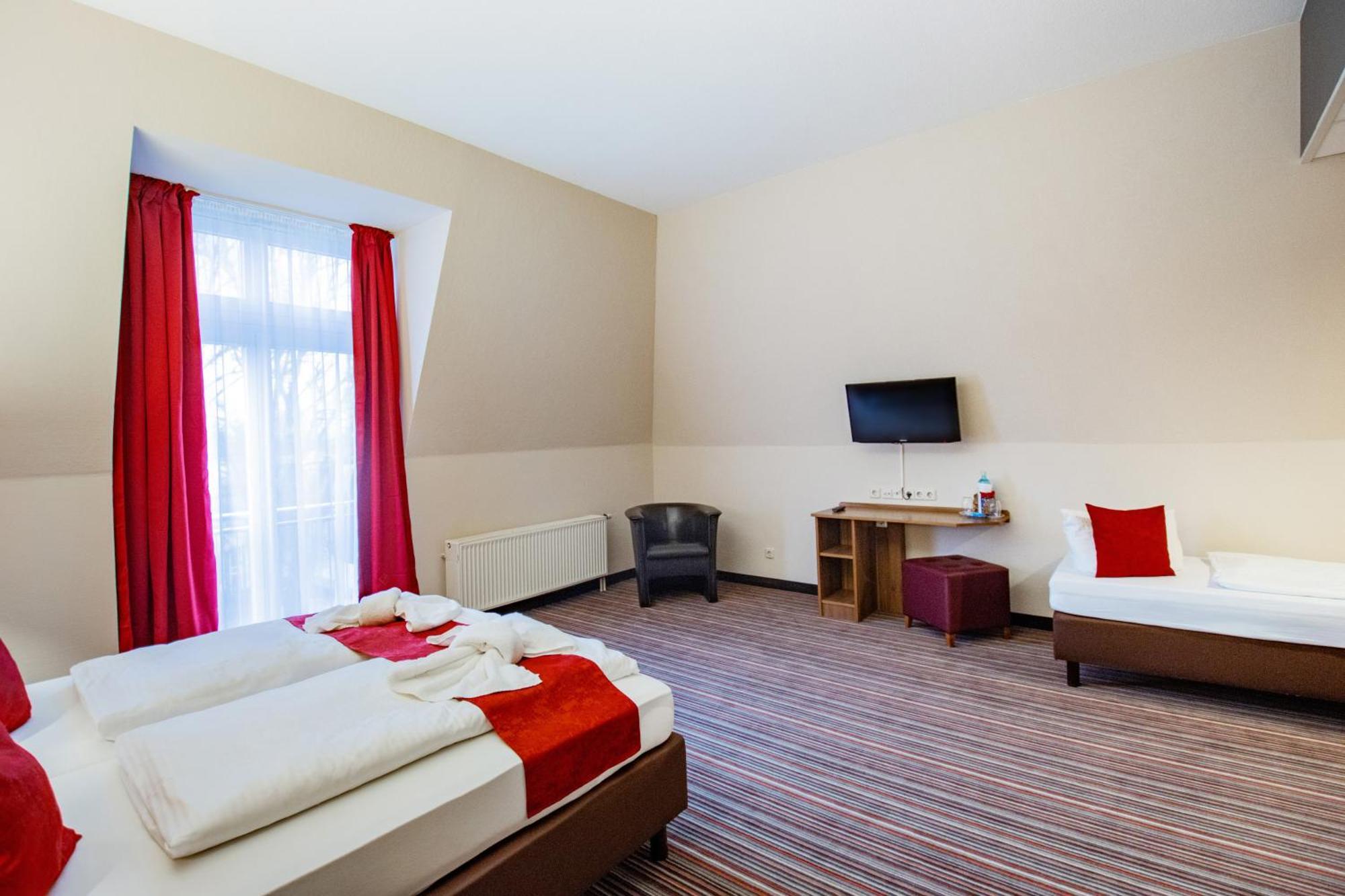 Seehotel Brandenburg An Der Havel Brielow Ngoại thất bức ảnh