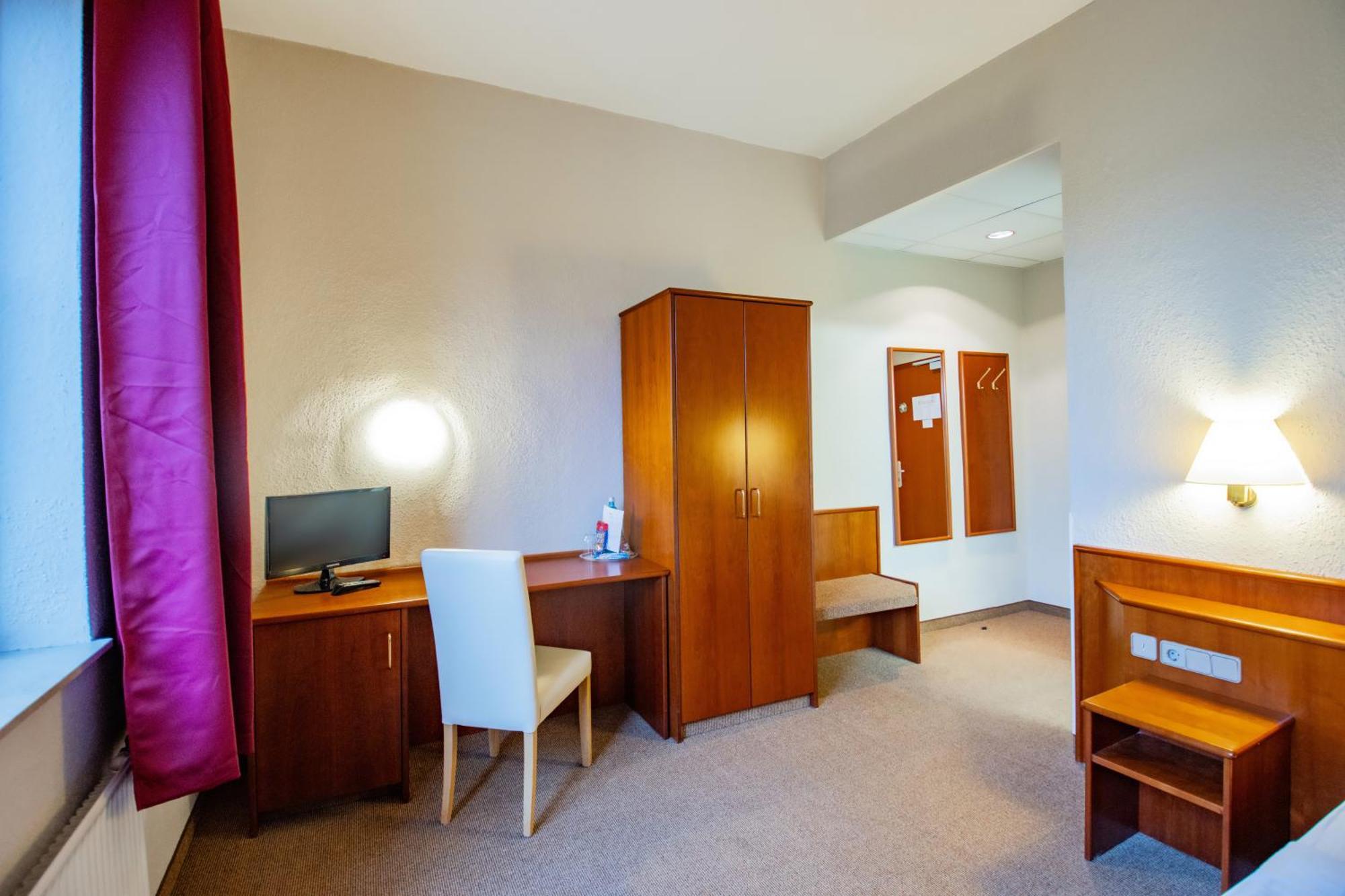 Seehotel Brandenburg An Der Havel Brielow Ngoại thất bức ảnh