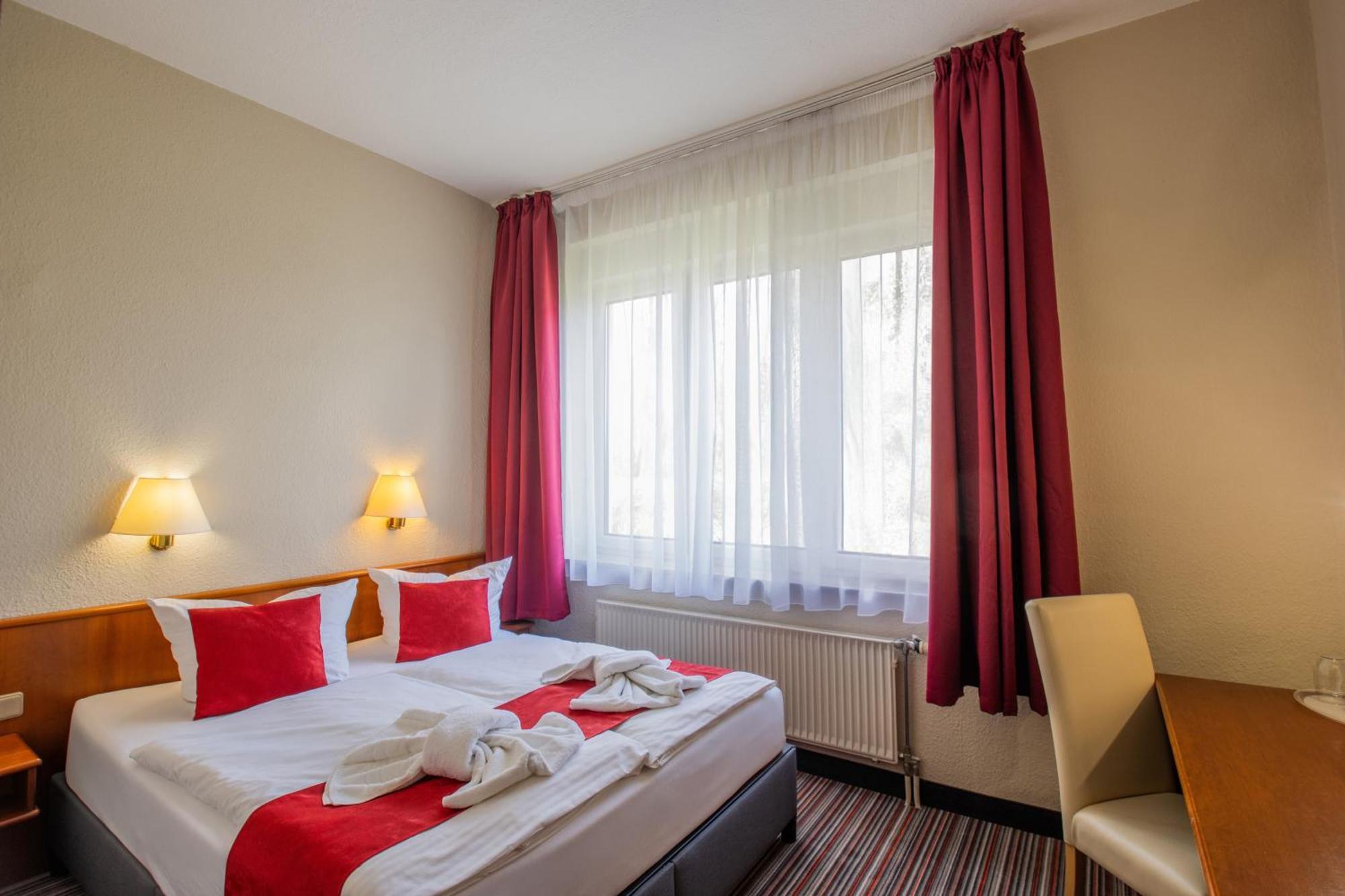 Seehotel Brandenburg An Der Havel Brielow Ngoại thất bức ảnh