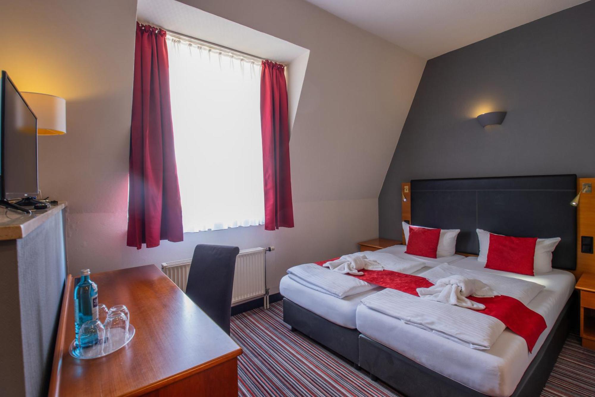 Seehotel Brandenburg An Der Havel Brielow Ngoại thất bức ảnh