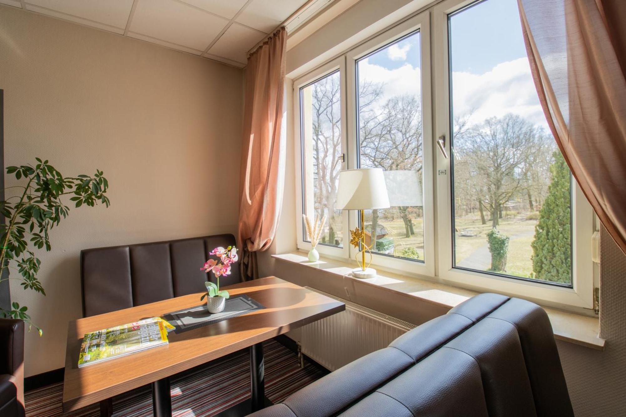 Seehotel Brandenburg An Der Havel Brielow Ngoại thất bức ảnh