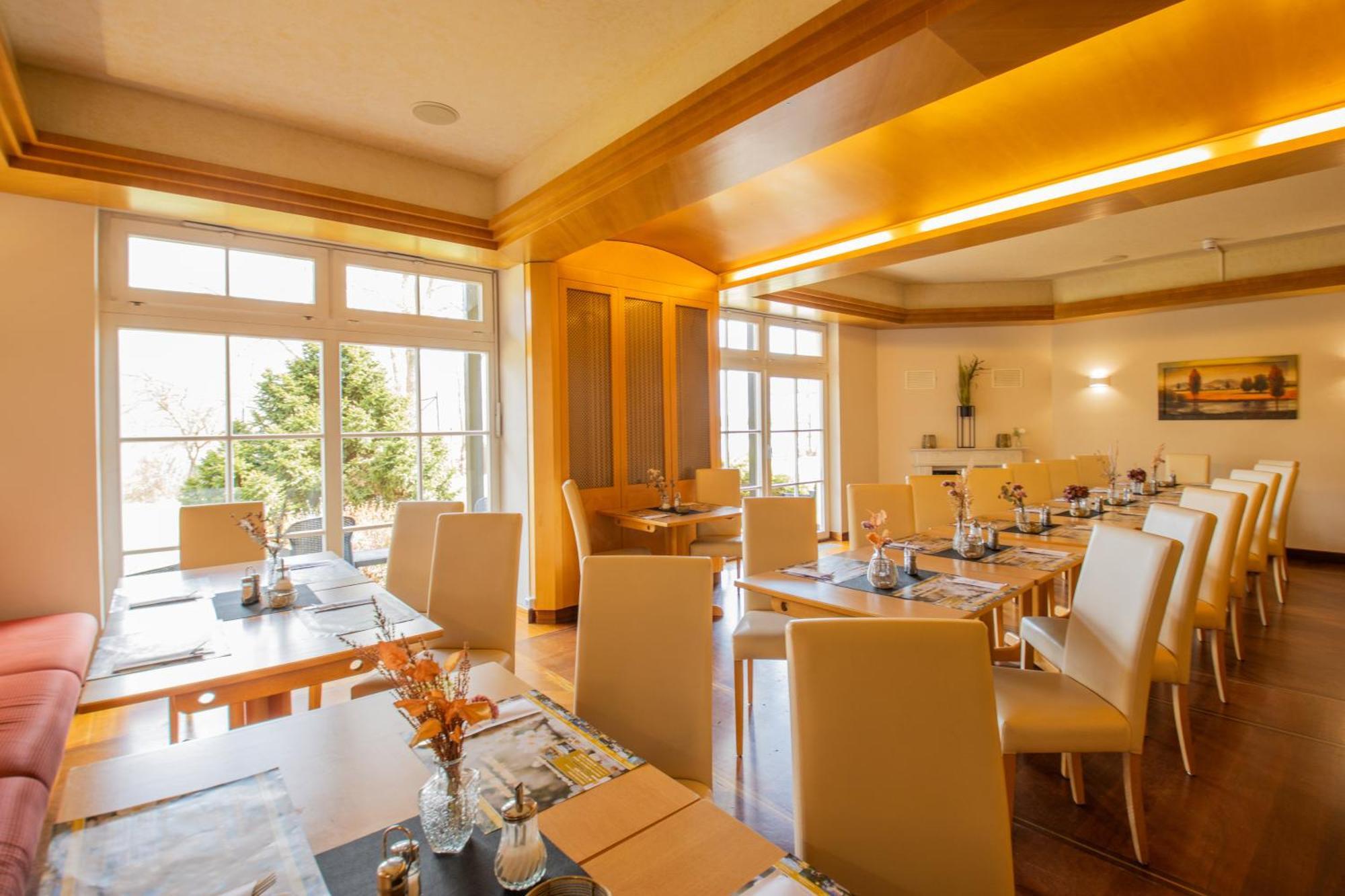 Seehotel Brandenburg An Der Havel Brielow Ngoại thất bức ảnh