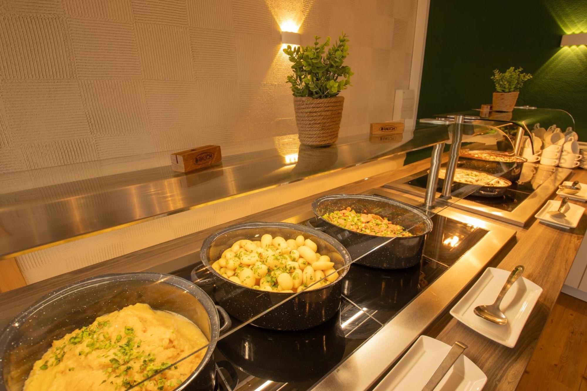 Seehotel Brandenburg An Der Havel Brielow Ngoại thất bức ảnh
