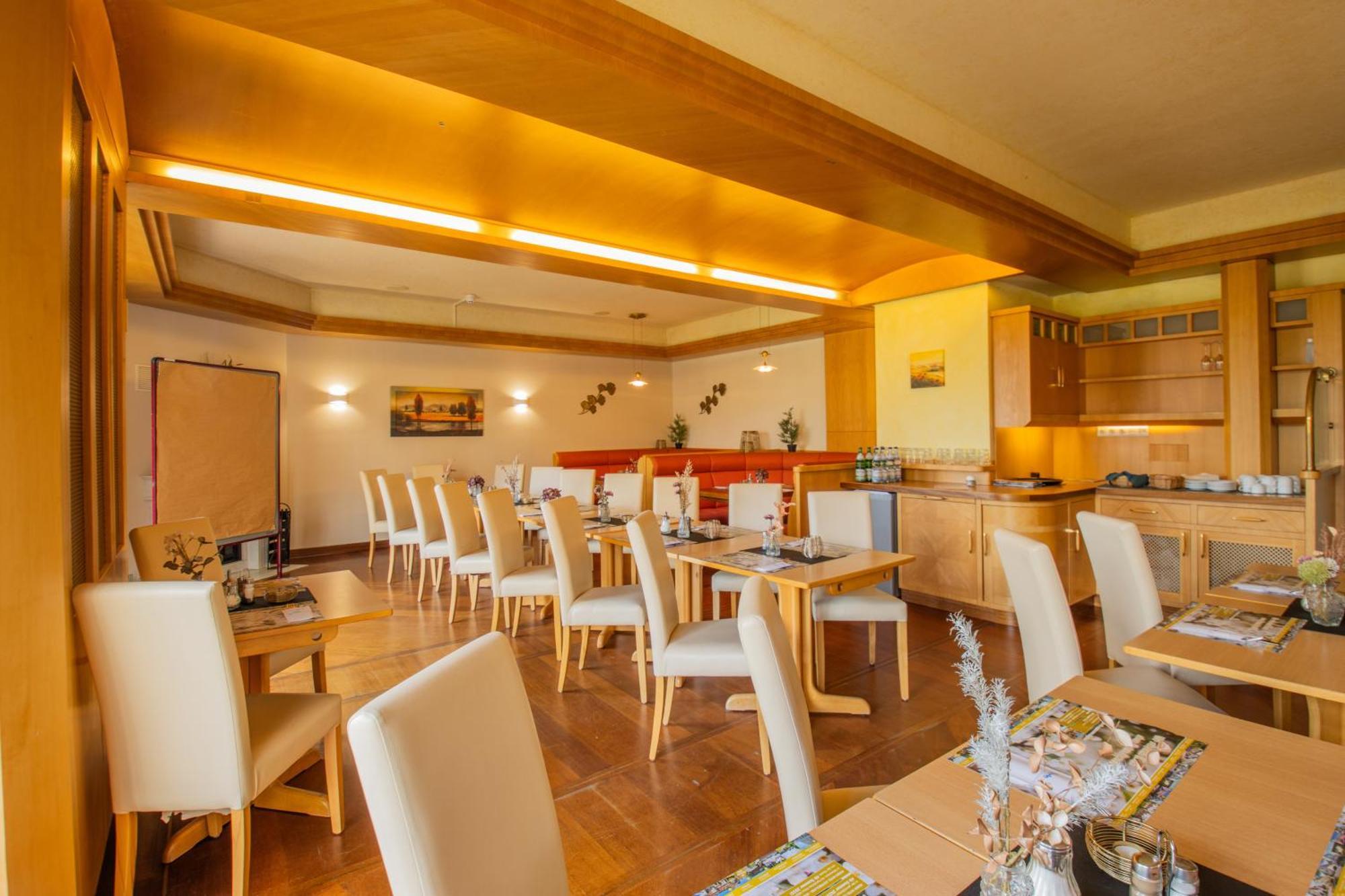 Seehotel Brandenburg An Der Havel Brielow Ngoại thất bức ảnh